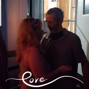 Meet your Posher, Nikki